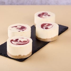 STRAWBERRY CHEESECAKE INDIVIDUAL